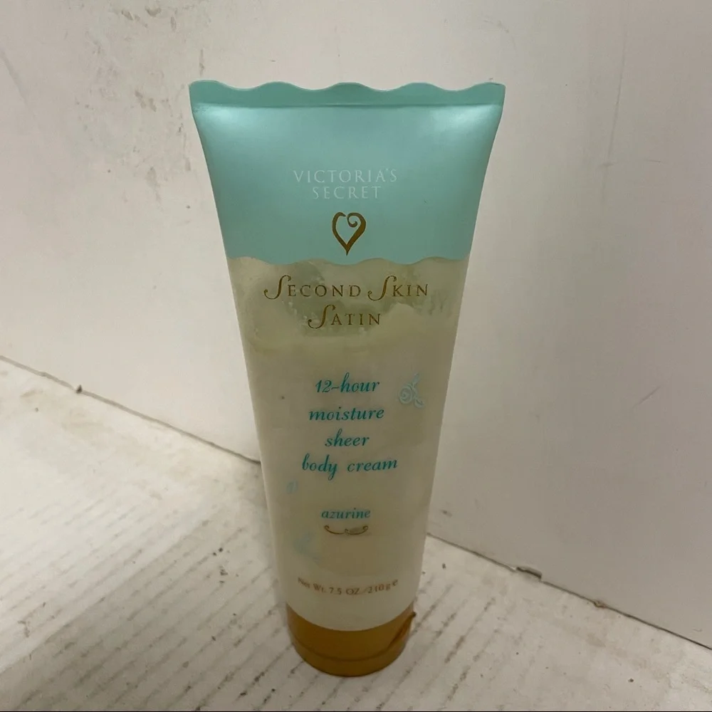 Victoria Secret Satin Azurine Sheer Body Cream